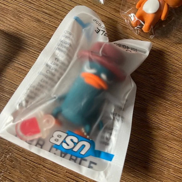 Brand New (NWOT) 16GB USB Sticks-Five CHOICES - Picture 6 of 15